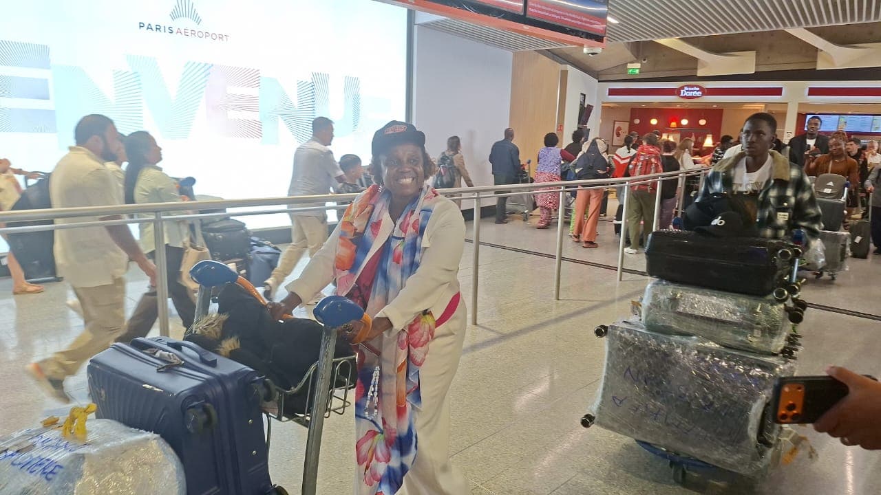 Étudiants INUBIL le jour de leur départ à l'aéroport